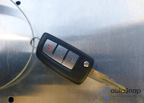 2017 Nissan Rogue S z USA, uszkodzony, nr VIN KNMAT2MV4HP517057